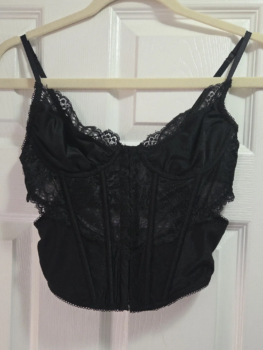 Urban Outfitters Out From Under Supernova Modern Love Black Lace Corset Bustier